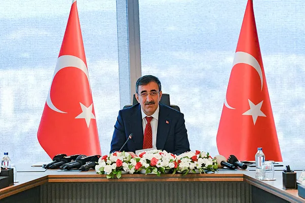 Cumhurbaşkanı Yardımcısı Cevdet Yılmaz’dan ilk kez konut sahibi olacaklara müjde | Merkez Bankası ve BDDK çalışma başlattı