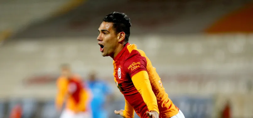 Galatasaray'da flaş transfer gelişmesi: Falcao'ya talip var!