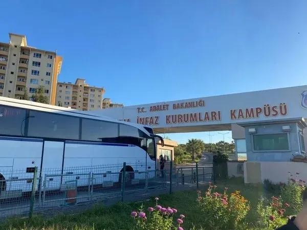 İzmir’de İZBETON davası! Eski Büyükşehir Belediye Başkanı Tunç Soyer savunmasını yaptı