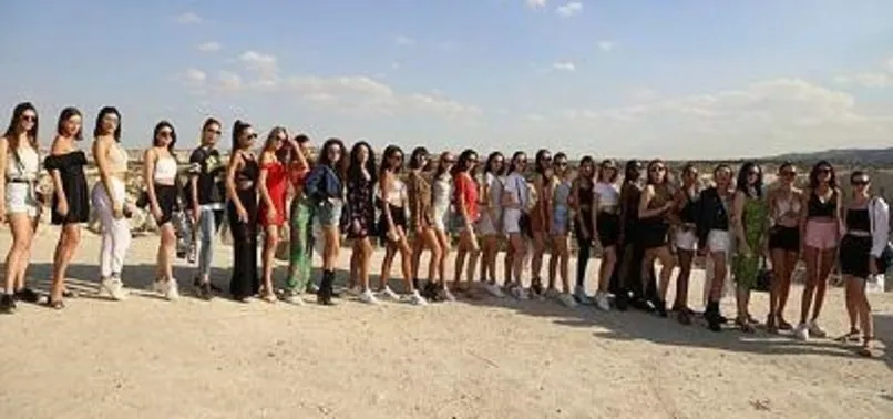 Yabancı mankenler Kapadokya’ya hayran kaldı