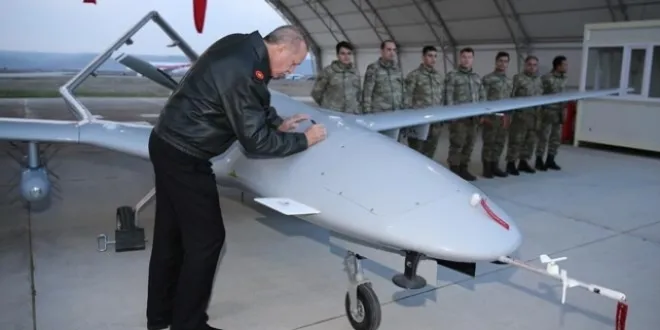 1713342394315.jpg Yunanistan'dan Türkiye itirafı: Türklere göre çok geride kaldık İHA üretimini onlar kadar erken göremedik - 2