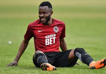 Guelor Kanga Trabzonspor'a bir adım daha yaklaştı!