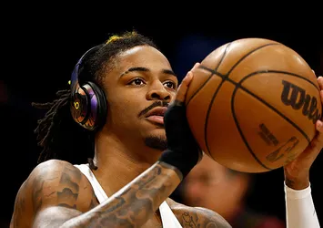 NBA'den Ja Morant'ın "silah" paylaşımına 25 maç men cezası