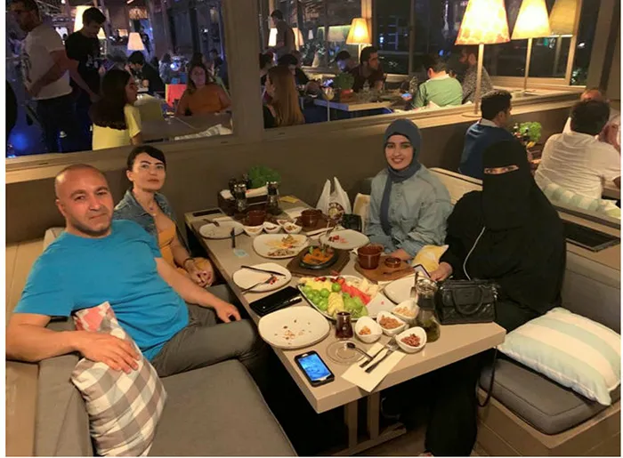 Cem Yılmaz'ın ortak olduğu Bebek Otel'de çağ dışı ayrımcılık! Başörtülü kadınları almadılar