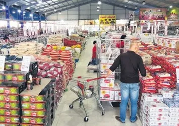 Sınır kapanır korkusu depoları boşalttı