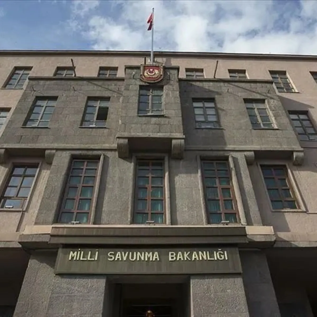 MSB'den SDG uyarısı: Entegrasyonda silahlar Suriye ordusuna devredilmeli