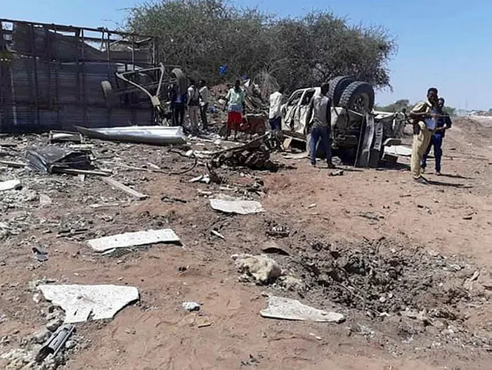 Son dakika: Somali'de art arda 2 bombalı saldırı! Ölü ve yaralılar var - 1