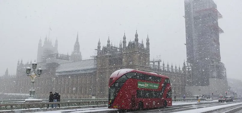 İngiltere de karanlığa bürünüyor! Her gün 3 saat elektrik kesintisi yaşanabilir