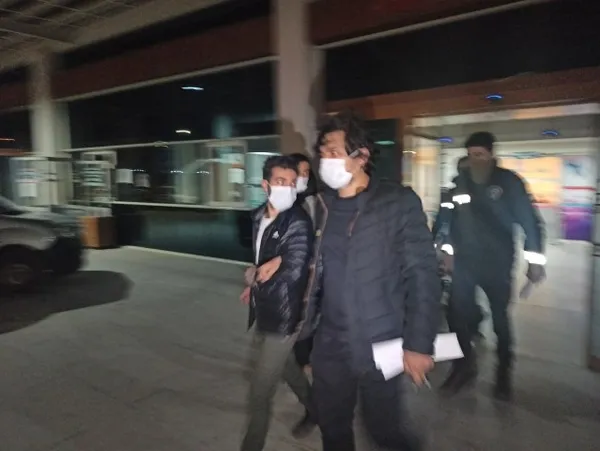 Cezaevinden izinli çıktılar kısıtlama gününde hırsızlık yaptılar - 2