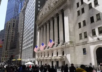 New York'ta 4,8 büyüklüğündeki deprem!