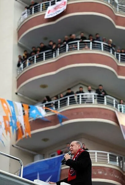 Başkan Erdoğan’dan Adıyaman’da önemli açıklamalar: Deprem konutlarını hızla teslim edeceğiz