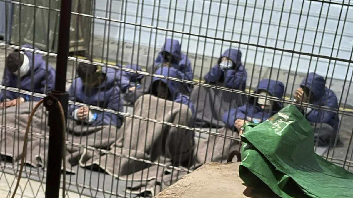 Katil İsrail hapishanelerindeki Filistinli esirleri aç bırakıyor