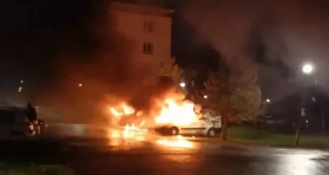 pyroteror-ne-demek-terorun-yeni-silahi-yanginlar-1628326296977.jpg Pyroterör ne demek? Terörün yeni silahı: Yangınlar - 7