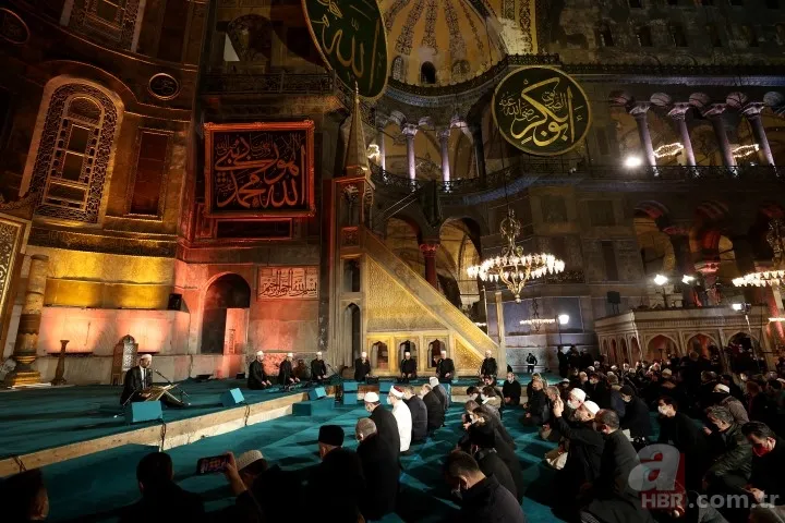 Ayasofya Camii'nde Regaip Kandili coşkuyla idrak edildi 15