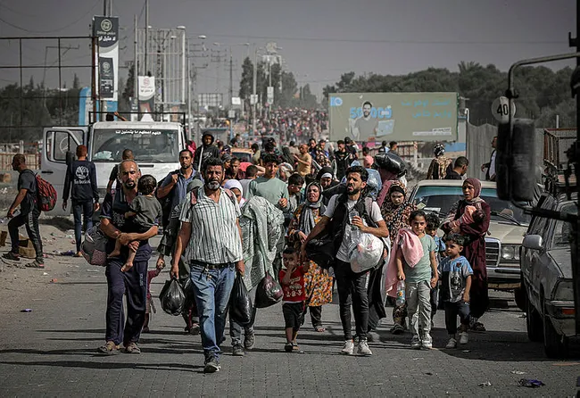 israil-gazzede-cocuklarda-savasinda-36-gun-a-haber-savas-bolgesinde-1699686020343.jpg İsrail Gazze’de çocuklarda savaşında 36. gün! A Haber savaş bölgesinde - 2