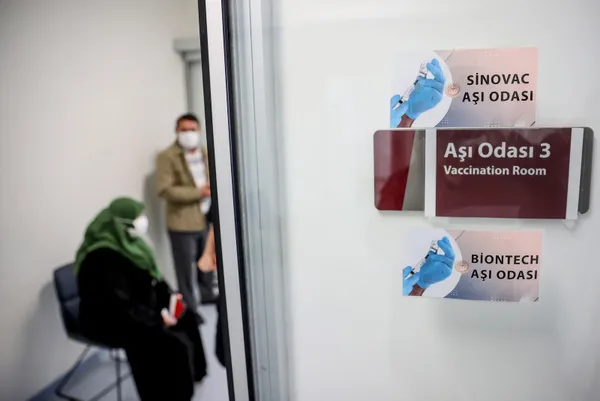Son dakika | Aşılama çalışmalarında sıra 50 yaş üzerine geldi! Sağlık Bakanı Koca duyurdu - 3