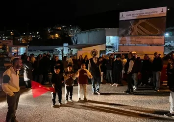 İzmir'de tünel çalışması mahalleliyi mağdur etti: Belediyeye tepki: Sesimizi duyan yok