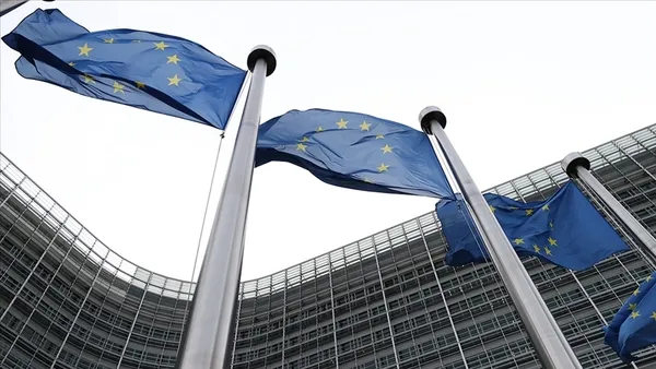 ruzgar-ve-gunesten-rekor-elektrik-uretimi-abnin-11-milyar-euroluk-gaz-ithalatini-onledi-1666073569433.jpg Rüzgar ve güneşten rekor elektrik üretimi AB'nin 11 milyar euroluk gaz ithalatını önledi - 2