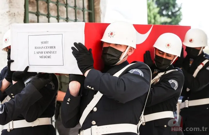 Hakkari İl Emniyet Müdür Yardımcısı Hasan Cevher’e acı veda! Eşi tabuta sarılarak gözyaşı döktü