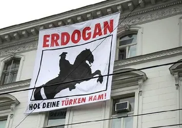 Faşist Avrupa'dan yeni skandal!