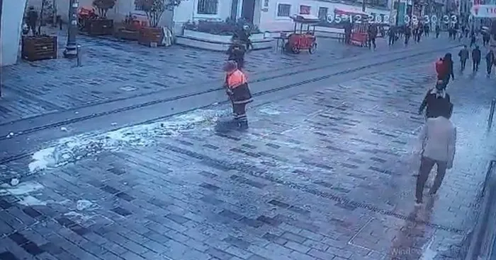 Beyoğlu Belediye Başkanı Haydar Ali Yıldız CHP’li ismin iftirasını video ile çökertti! İstanbullu nasıl kandırılıyor görelim