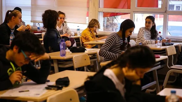 Uzmanlardan üniversite öğrencilerine önemli uyarılar! Önce şehri sonra kampüsü tanıyın - 1