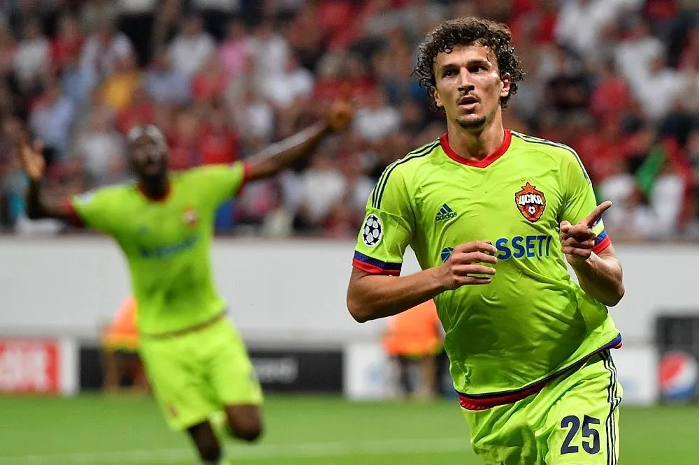Roman Eremenko'ya futboldan 2 yıl men cezası - 1