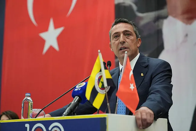 fenerbahce-baskani-ali-koc-yeniden-baskan-adayi-olacagini-acikladi-1715442596074.jpg Fenerbahçe Başkanı Ali Koç yeniden "başkan adayı" olacağını açıkladı - 1