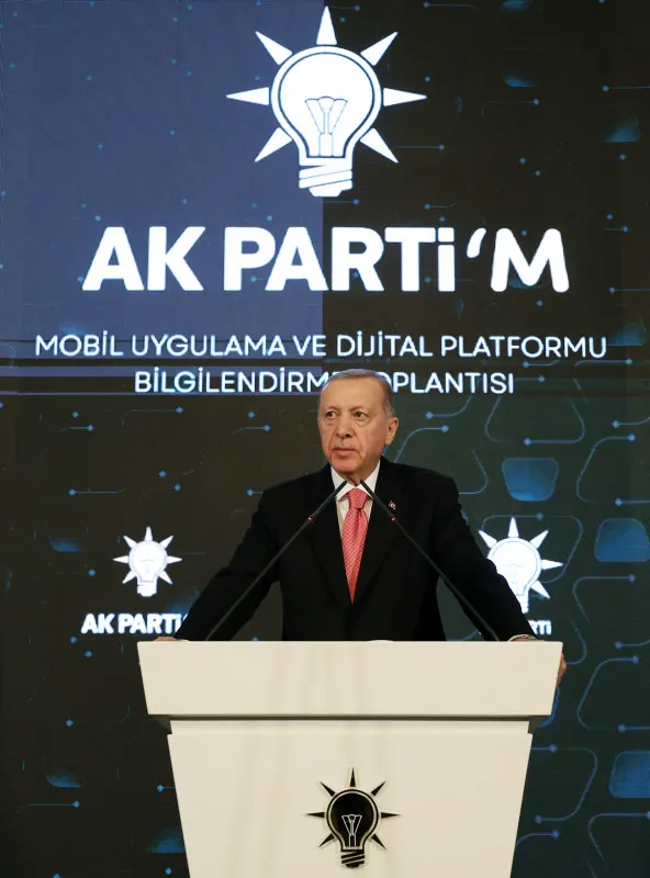 Son dakika: Başkan Erdoğan'dan AK Parti Mobil Uygulama Tanıtım Toplantısı'nda önemli açıklamalar! 6'lı masaya sert tepki - 4