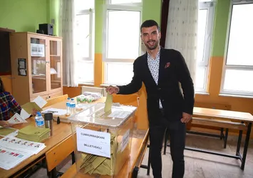 Kenan Sofuoğlu meclise girdi mi?