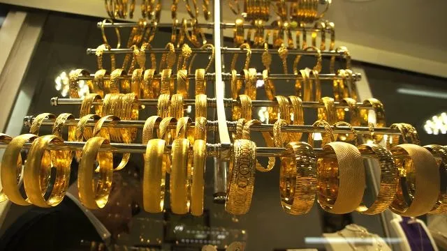 İstanbul merkezli 8 ilde sahte altın operasyonu! Fabrika gibi üretim yapılıyordu - 3