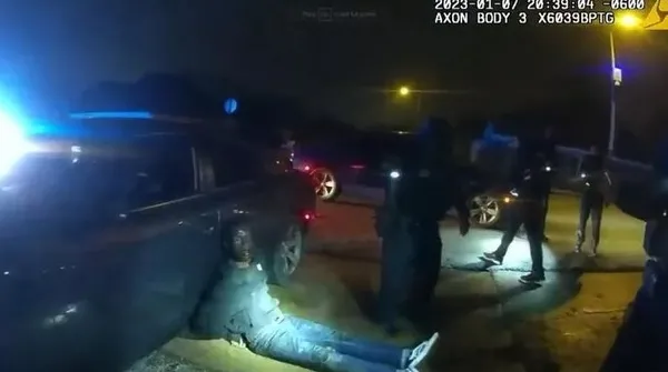 1674898574531.jpg ABD’de polis şiddeti bitmiyor! O görüntüler sonrası sokaklar karıştı | Canice öldürdüler - 3