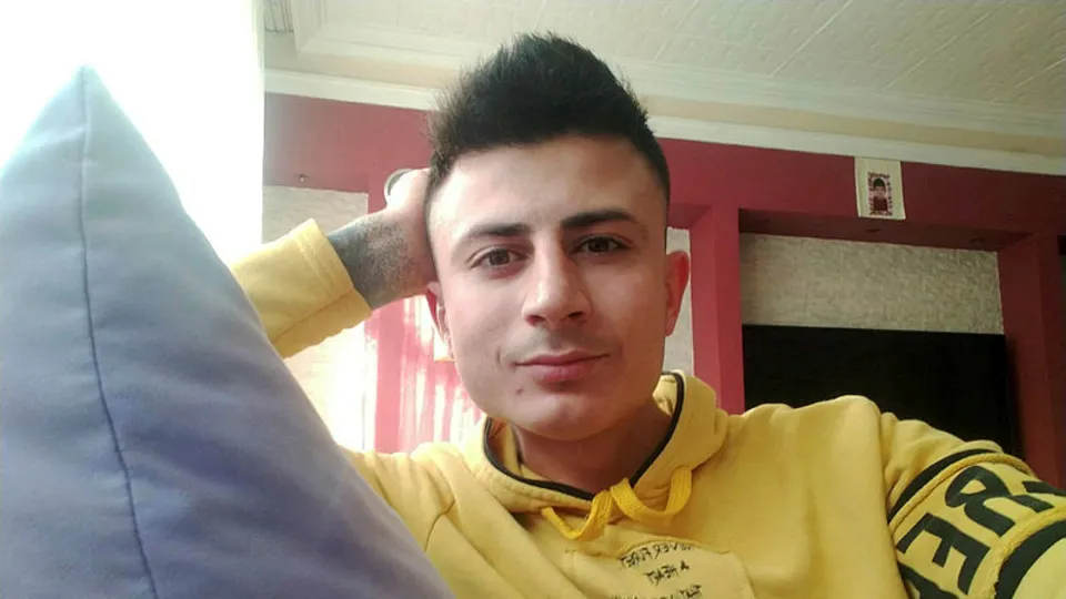 "Gazze'ye gidiyorum" diyerek evden çıkan 29 yaşındaki gençten haber var! İzi Şam'daki cezaevinde bulundu