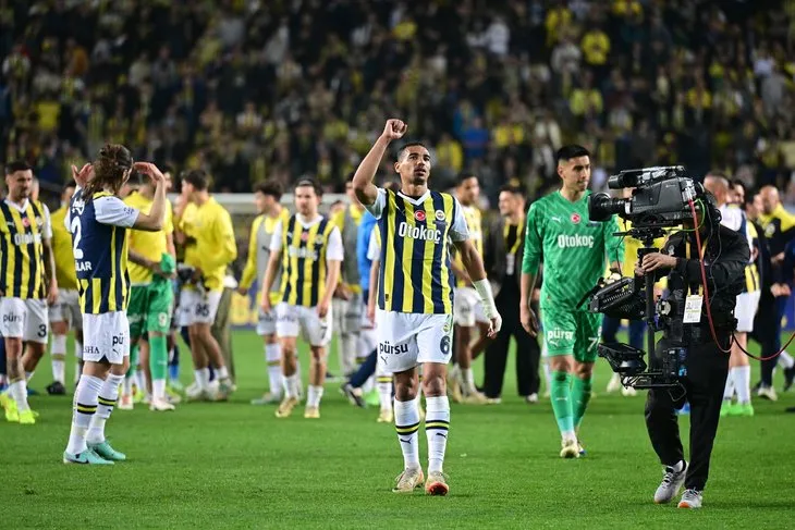 Galatasaray peşindeydi Fenerbahçe kapıyor! Yeni sezonda transfer tamam