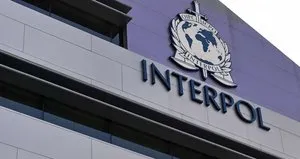 Interpol’ün aradığı Türk yakalandı