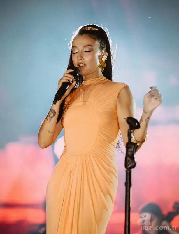 Melike Şahin O Ses Türkiye jürisi mi oldu? 4. koltuğa sürpriz isim... 6