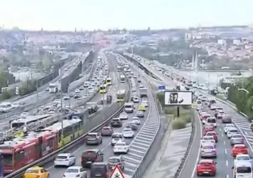 İstanbul'da trafik çilesi! Yoğunluk haritasında son durum ne?
