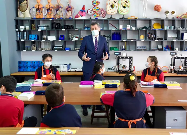 Son dakika: Milli Eğitim Bakanı Ziya Selçuk A Haber’de! Öğretmenlerin aşılama takvimi nasıl olacak? Tüm sınıflar yüz yüze eğitime ne zaman geçecek?