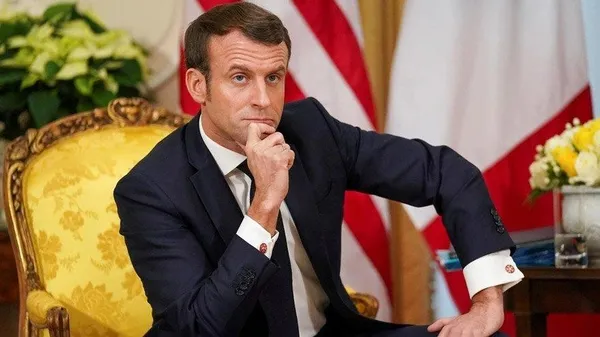 1626464222673.jpg Fransa Cumhurbaşkanı Macron'a yönelik bir tepki daha: Kendinden utanmalısın sen bir ateistsin - 4