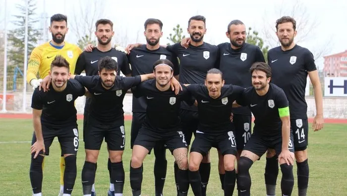TFF 2. Lig ekibi Sancaktepespor’da 9 kişinin coronavirüs testi pozitif çıktı