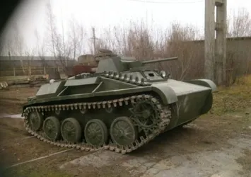 Kendi tankını yaptı!