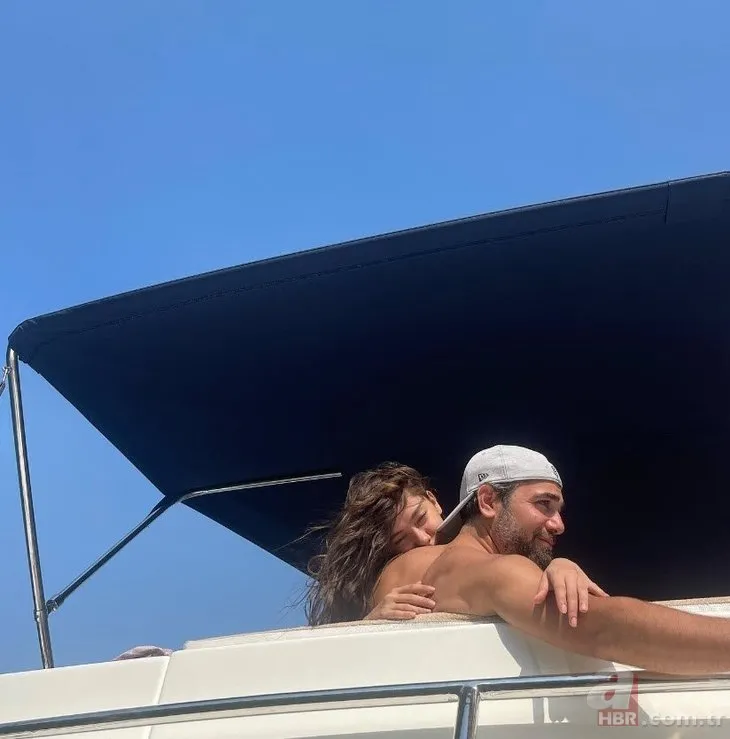 Neslihan Atagül Kadir Doğulu ve Murat Dalkılıç’tan üçlü yıl dönümü kutlaması! Bela hala bizimle