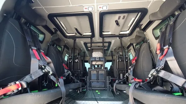 Türk zırhlı muharebe aracı Hızır yola çıktı! Türkiye’den Afrika’ya çıkarma