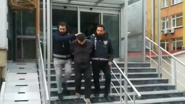 istanbulda-aile-boyu-cinayet-ozan-tekcanin-olumune-sebep-olan-kutlu-ailesinin-yargilanmasinda-karar-cikti-1671010573376.jpg İstanbul’da aile boyu "cinayet"! Ozan Tekcan’ın ölümüne sebep olan Kutlu ailesinin yargılanmasında karar çıktı - 6