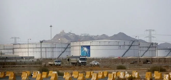 Son dakika: Suudi Arabistan’ın en büyük petrol tesislerinden birine füzeli saldırı gerçekleştirildi