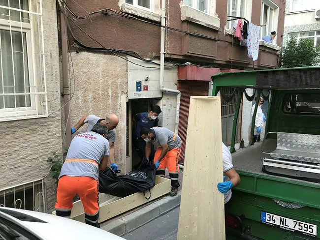 İstanbul’da apartman merdivenlerinde yabancı uyruklu genç kızın sır ölümü - 2
