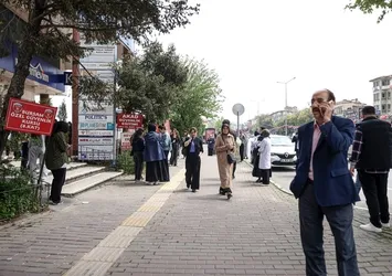 İstanbul'da 6,2 büyüklüğünde deprem! Bursa'da da hissedildi