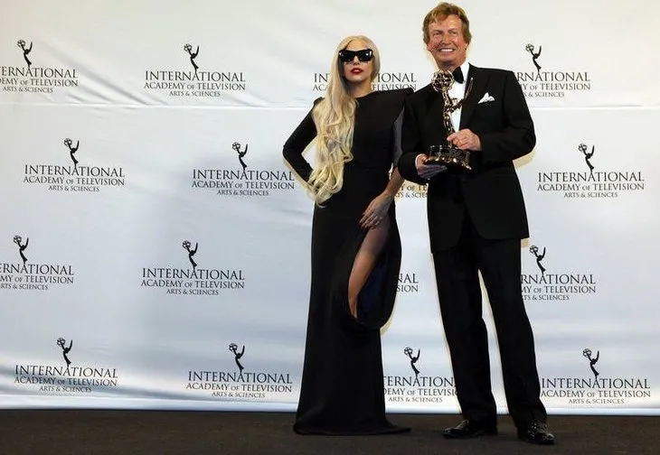 Emmy Ödülleri’nde Lady Gaga