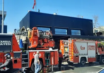 Etiler'deki ünlü restoranda yangın paniği! Çok sayıda ekip sevk edildi