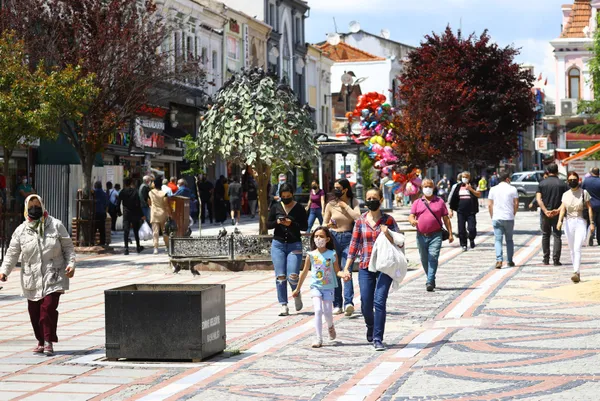 1622695237391.jpg Koronavirüste 4. dalga uyarısı! Uzmanlardan yeni varyantlarla ilgili flaş açıklama - 6